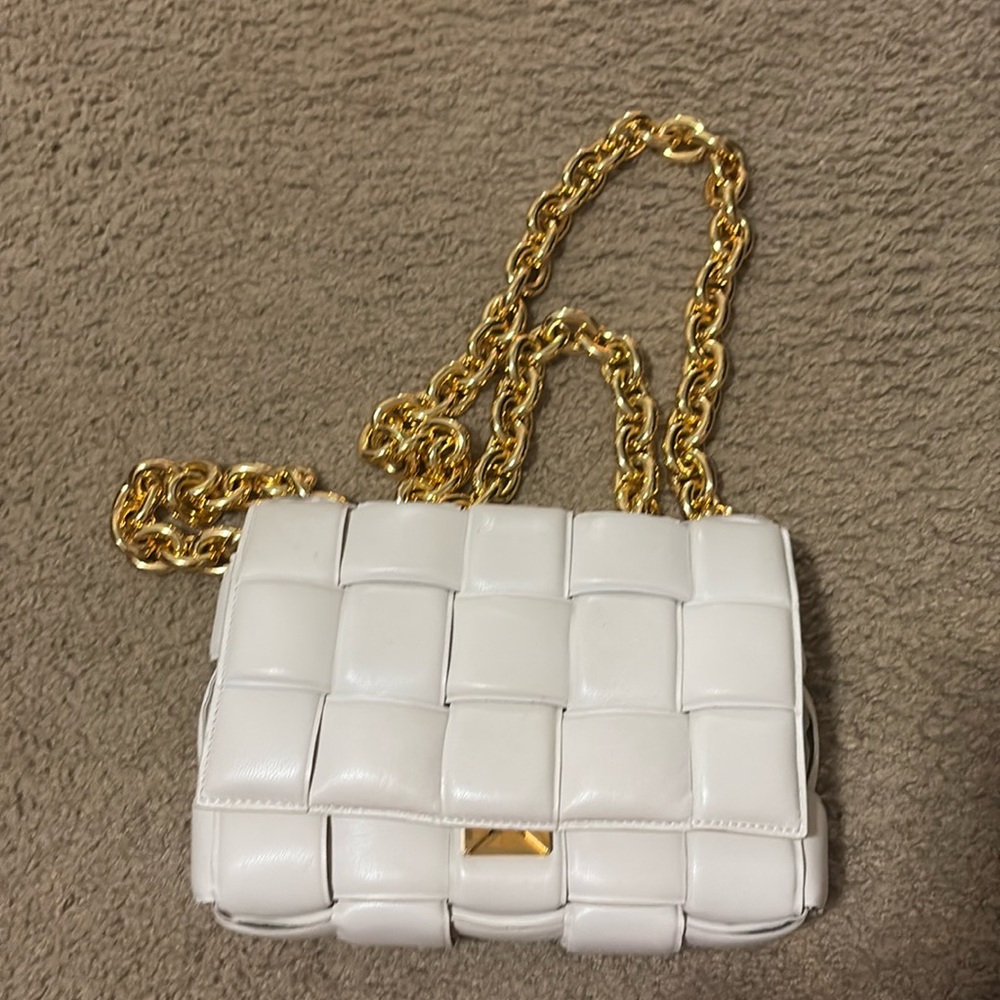 White bottega Veneta chain bag
